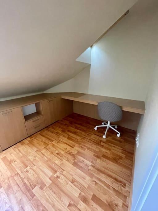 Huge Two Floor Apartment On The Park Colonnade With Free Parking For One Car, 160 Sqm Karlovy Vary Bagian luar foto